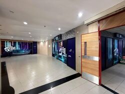 Manhattan House (D3), Retail #599555901